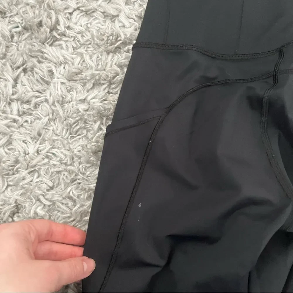 Lululemon Fast and Free 19